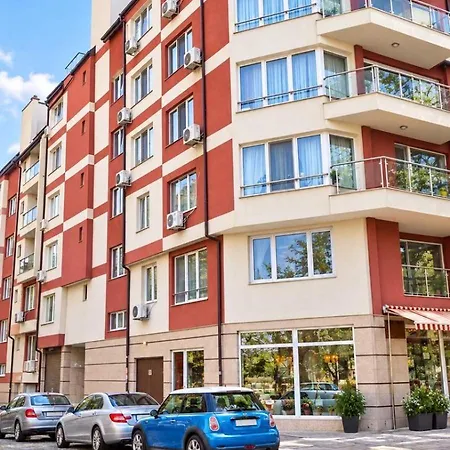 Appartement Plovediv & Private Parking - Walk To Old Town And Main Street *