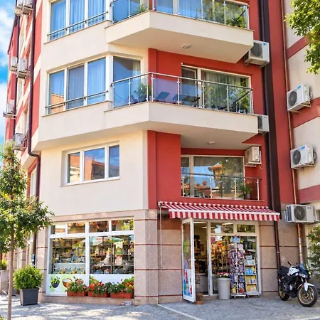 Appartement Plovediv & Private Parking - Walk To Old Town And Main Street *